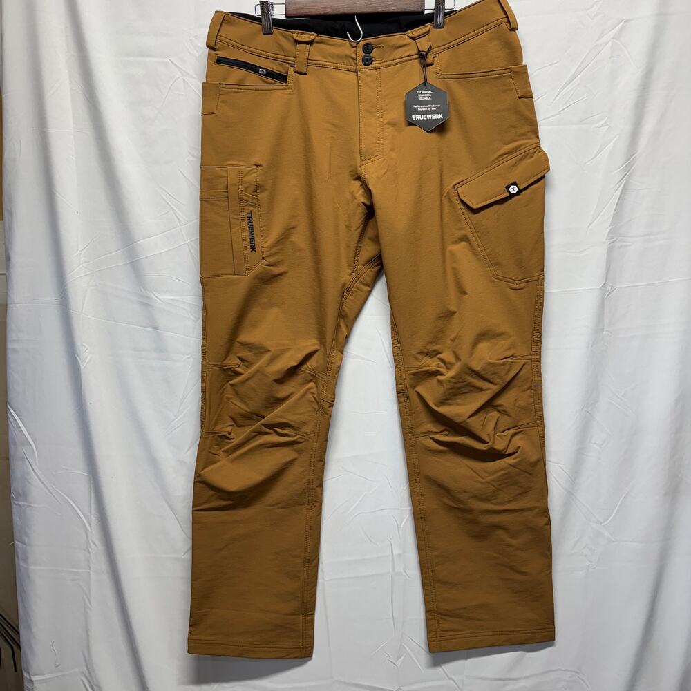 NWT Truewerk T2 Workpant Mens 38x32 Brown Cargo Utility Stretch Gorpcore Hiking